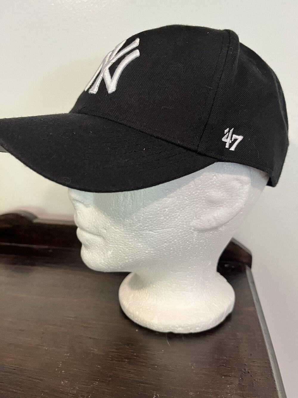 '47 New York Yankees MLB MVP Curved Brim Strapback Baseball Hat Cap Black